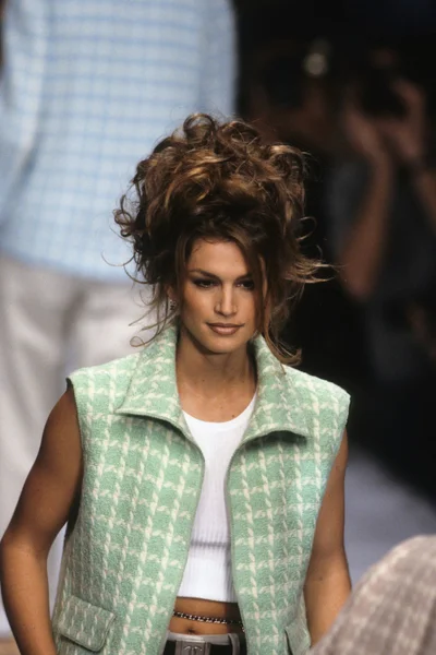 Look 5